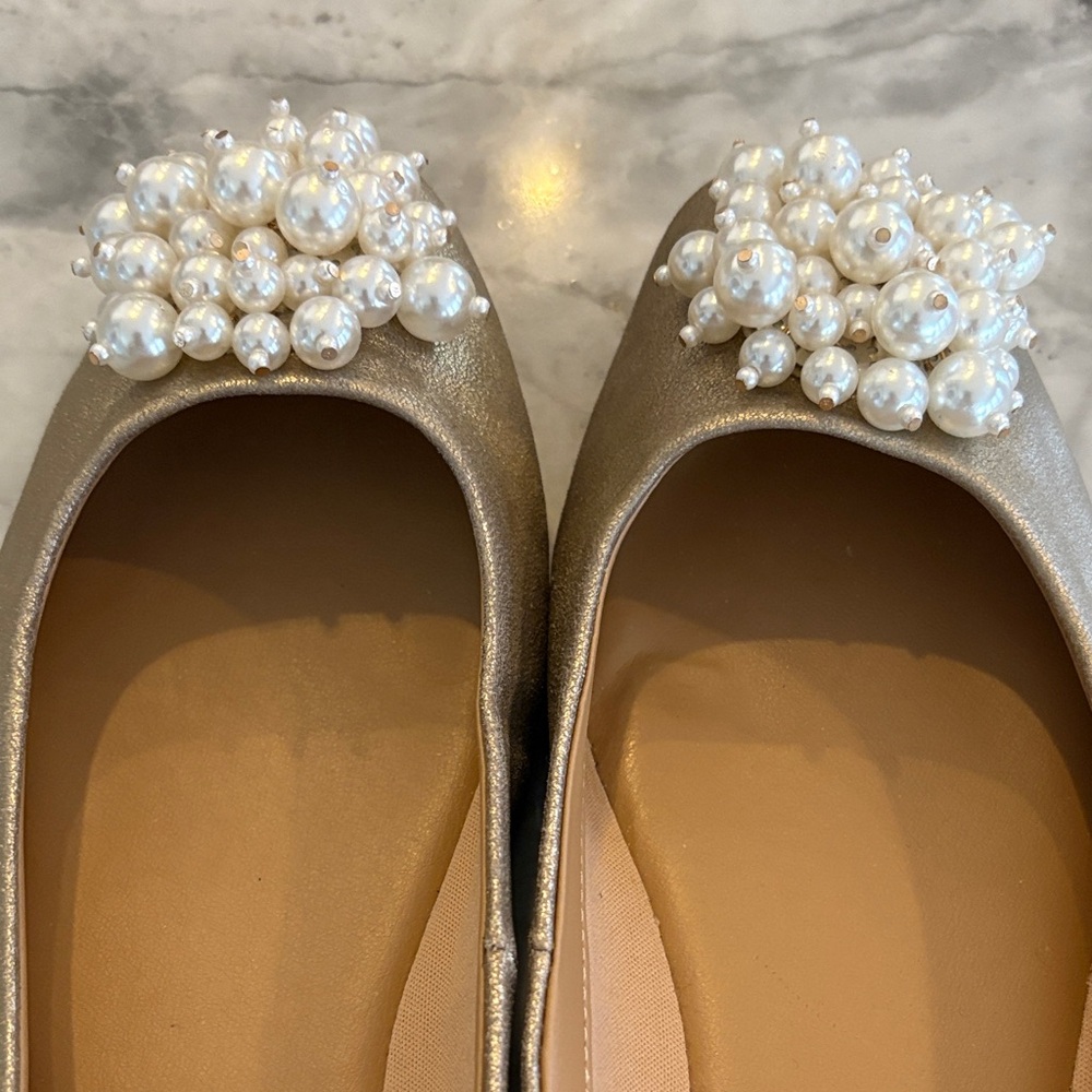 Chico's Elegant Gold Flats with Pearl Accents, size 8.5 - Picture 6 of 10